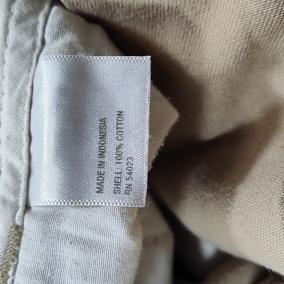 Old Navy men's trendy khaki cargo shorts pants Size: 30 - Picture 4 of 6